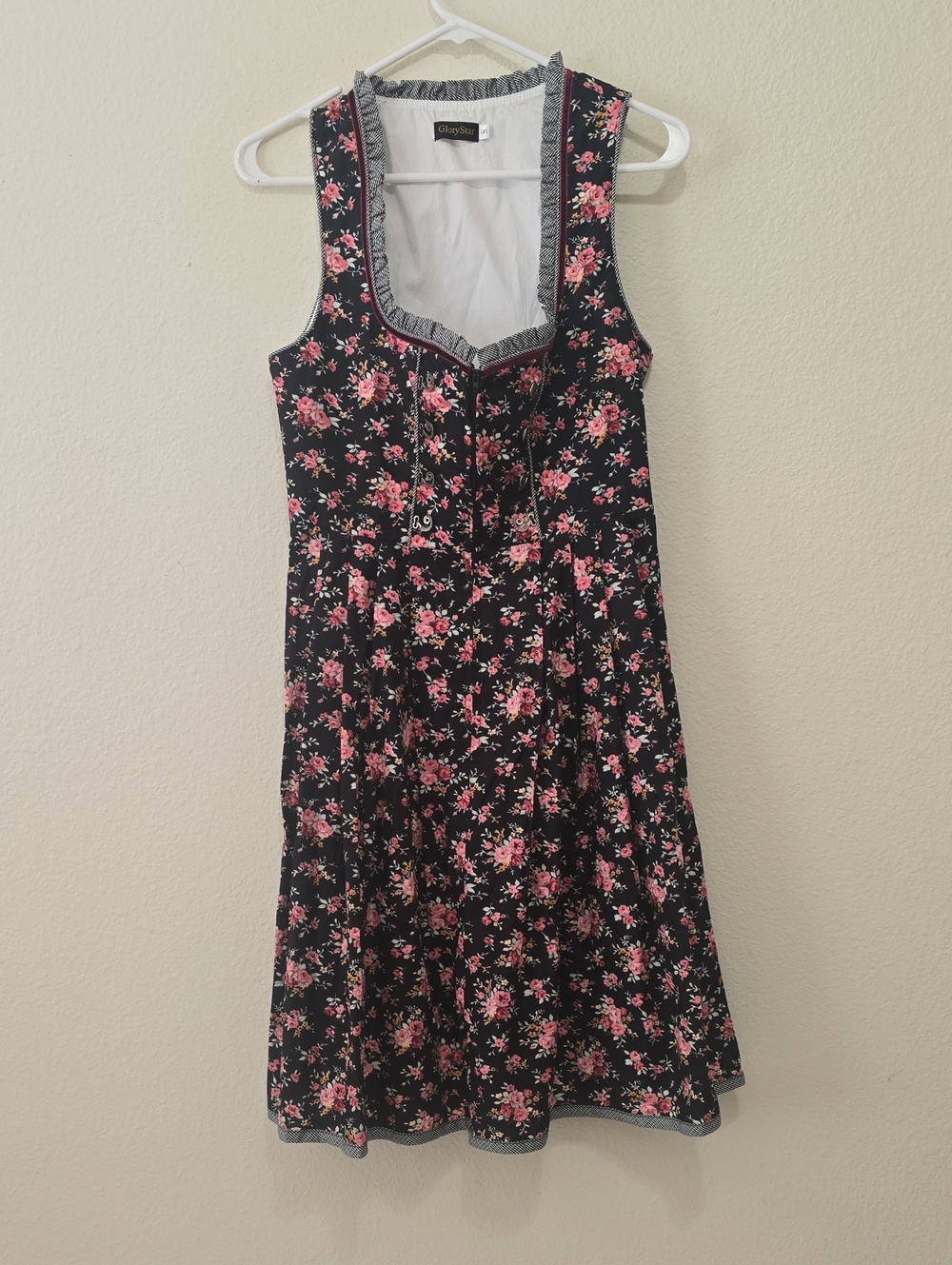 GloryStar Vintage-Inspired Black Midi Dress with Pink Floral Print